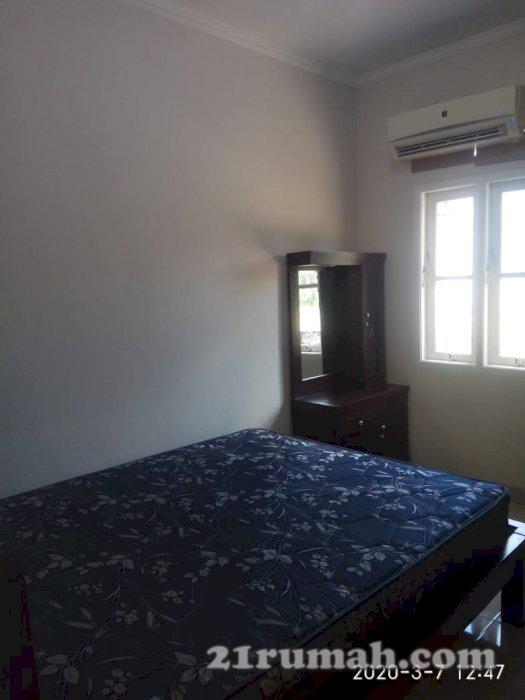 Rumah modern minimalis di lokasi strategis