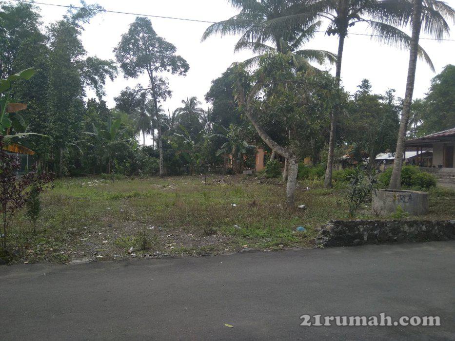 Di jual tanah pekarangan di Pakem