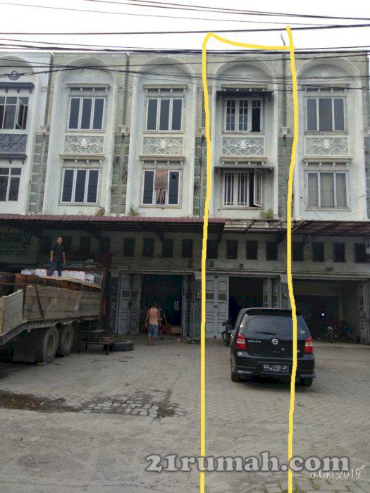 Di jual cepat ruko 3 tingkat