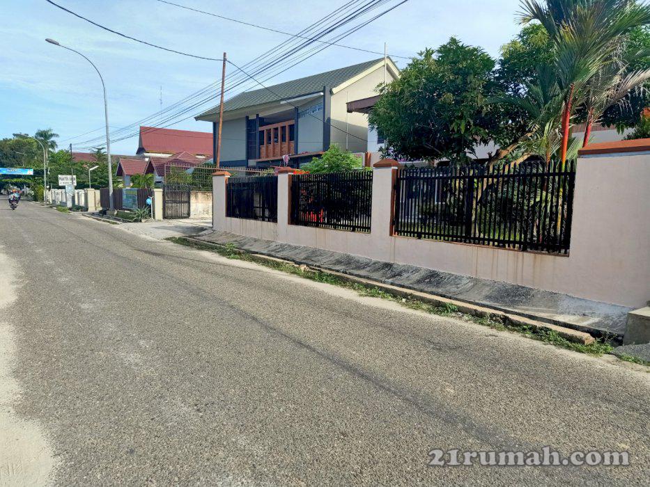 Jual Rumah dan Kosan yang sangat strategis