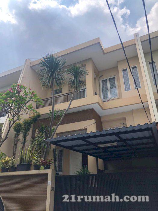 Rumah mewah modern siap huni pondok indah