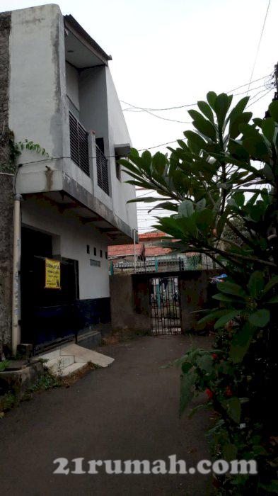 Di Sewa Rumah 2 Lantai minimalis 