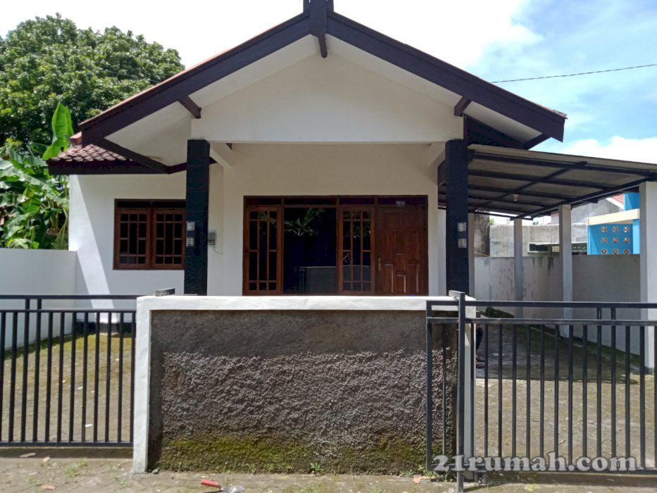 Rumah Modern SHM berIMB Siap Huni Lokasi Nyaman