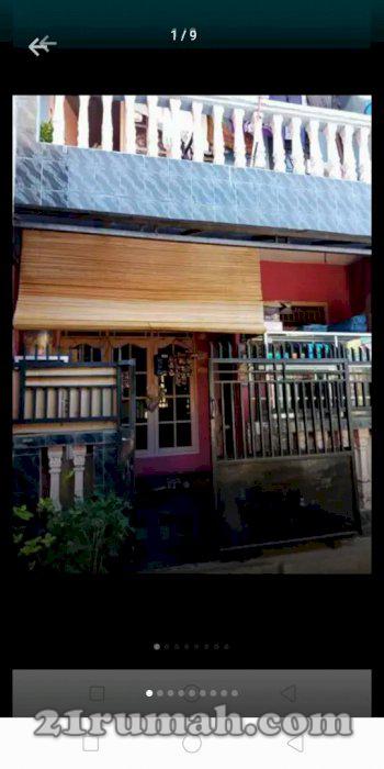 Dijual rumah 2 lantai (lokasi strategis, bebas banjir)