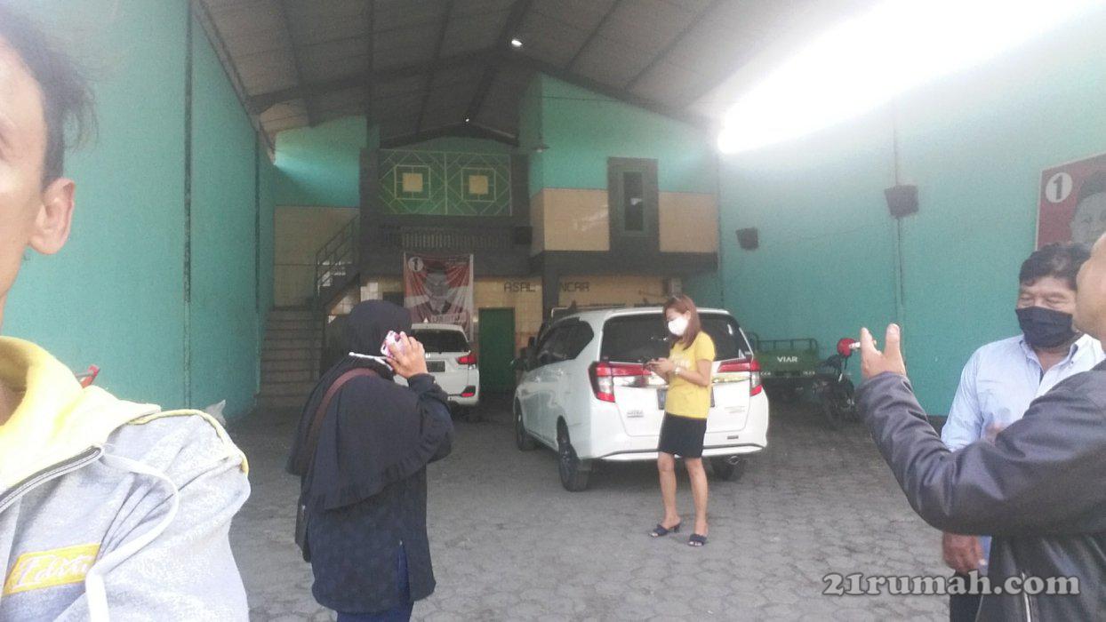 di jual gudang murah.. sapa cepat dia dapat..