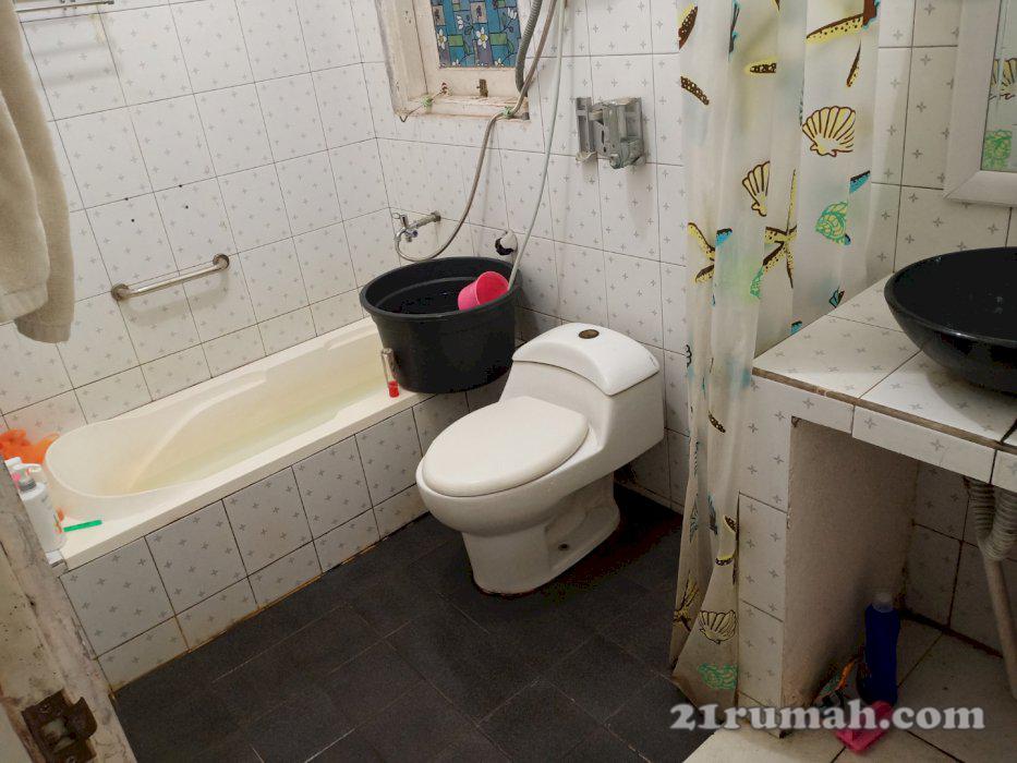 Rumah komplek dekat stasiun kereta bojonggede