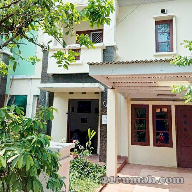 Rumah Mewah Asri Nyaman dan Strategis di Perumahan Jatinegara Baru