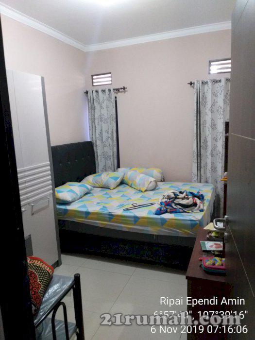 Dijual rumah strategis di komplek margawangi estate ciwastra