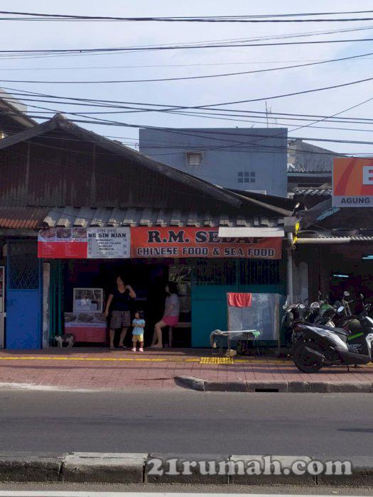 Rumah cocok tempat usaha Angke