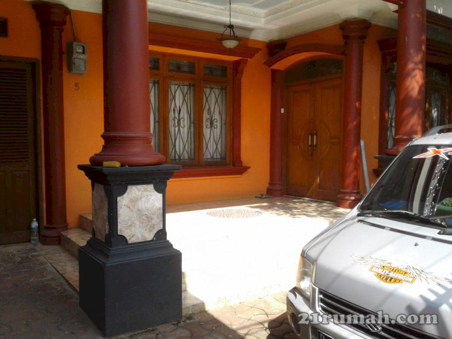 Rumah 2 lantai Bekasi Timur dekat lapangan bekasi tengah