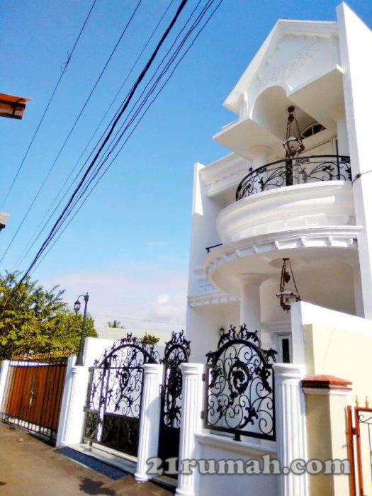 Rumah Tinggal Baru Klasik Modern