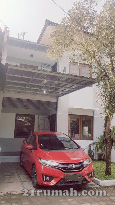 Rumah minimalis dikawasan asri Sariwangi