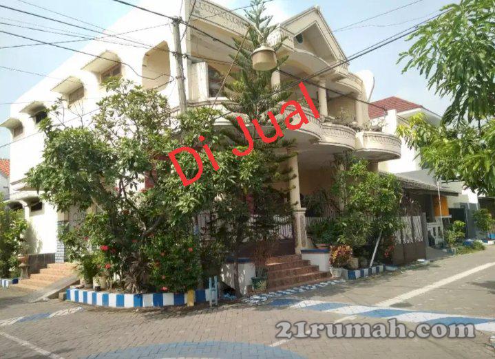 Di jual Rumah pojok mewah milik pribadi