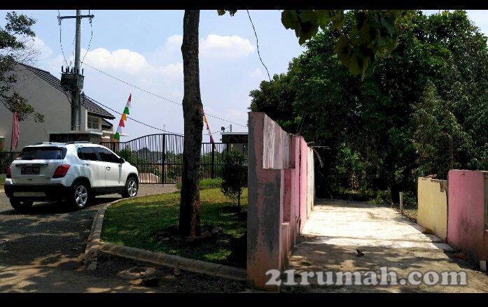 Tanah kebun di belakang Harvest City