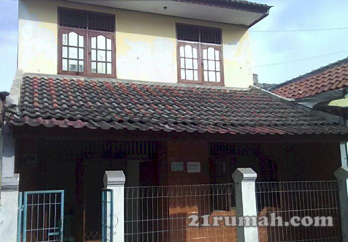  Rumah 2 lantai dikontrakkan