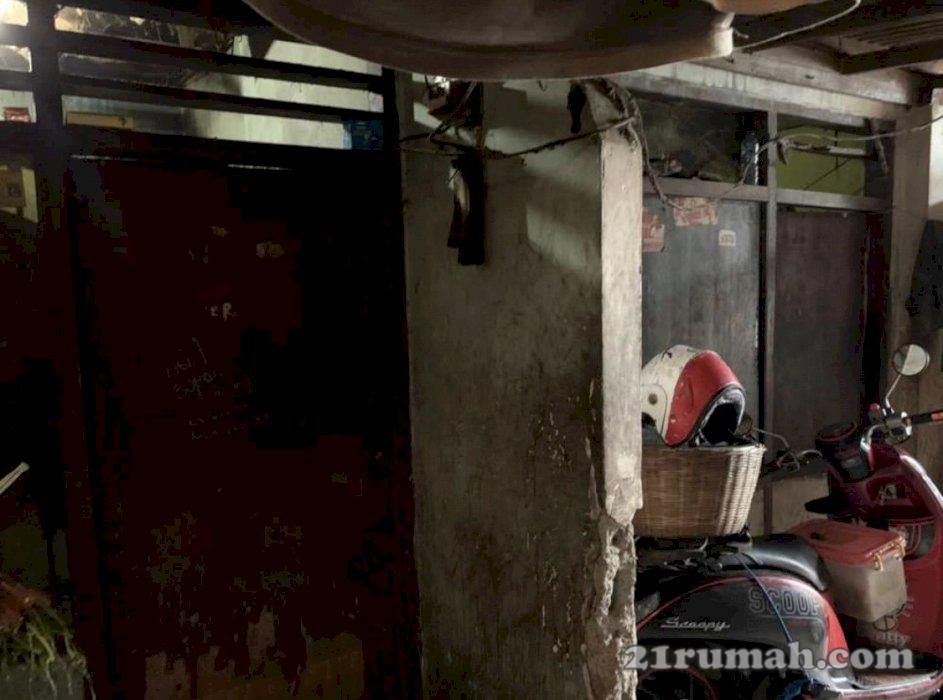 MURAH!! DIJUAL CEPAT TANAH DAN BANGUNAN ( sedang di kontrakka )