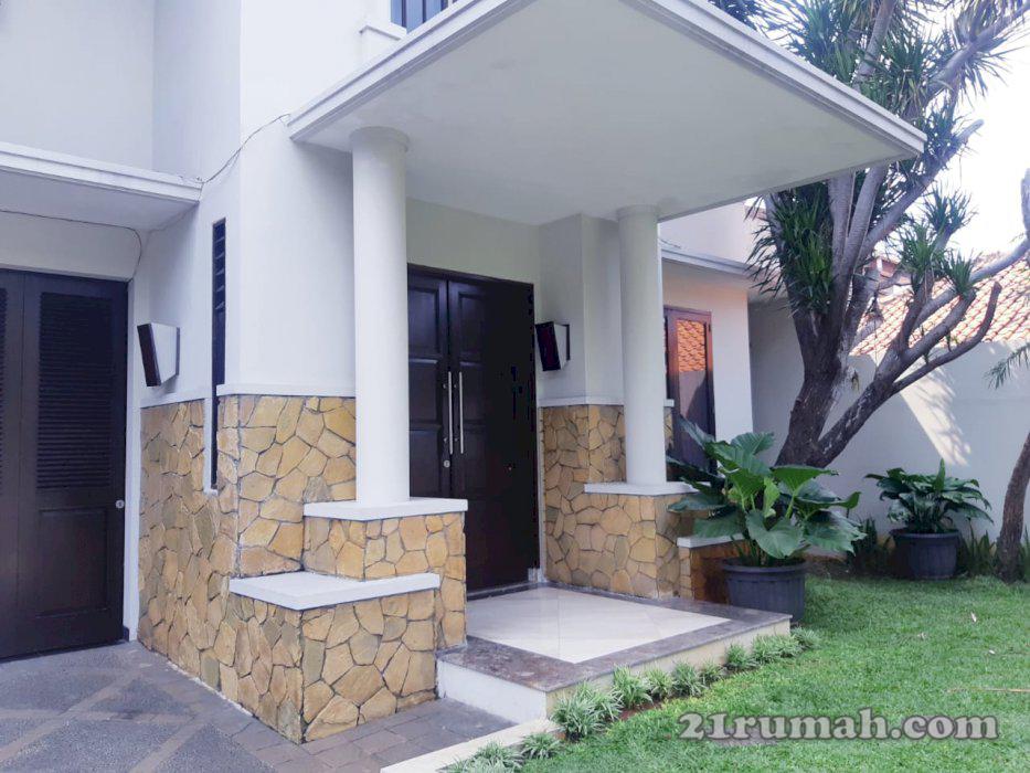 Rumah siap huni di Kemang Jakarta Selatan(Ed)