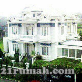 Dijual Rumah Lux Setra Duta