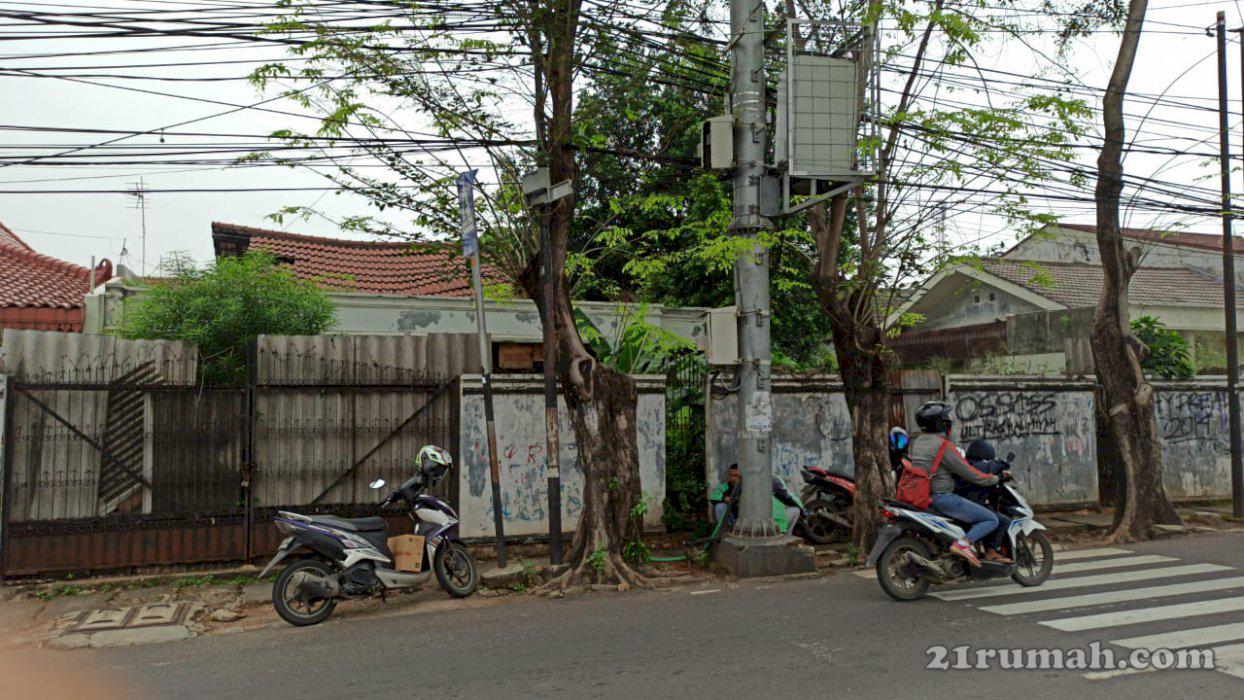 Tanah komersil dijalan raya bintara dekat tol cukup 5menit tol bintara