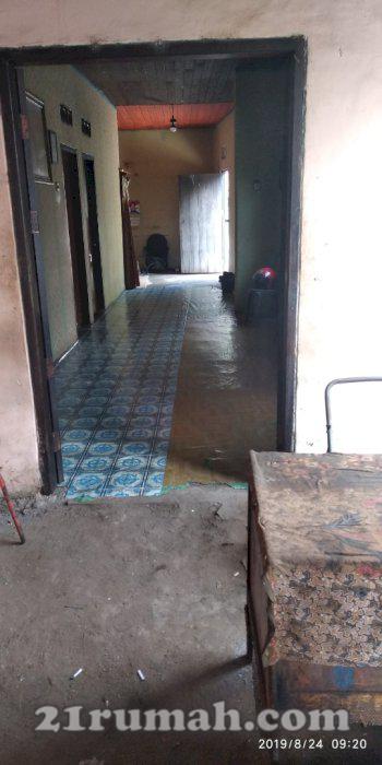 Rumah + tempat usaha dijual