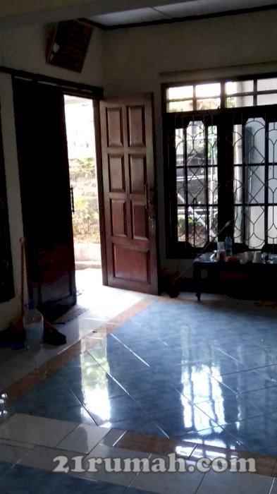 Dijual Cepat (BU) Rumah 2Lt. Di Cibubur - Strategis & Bebas Banjir