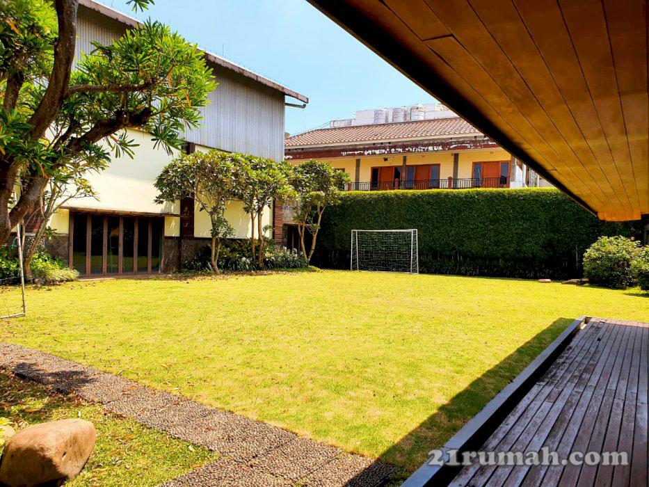 Rumah Lux Cipedes Karaoke Badminton Sauna Pool