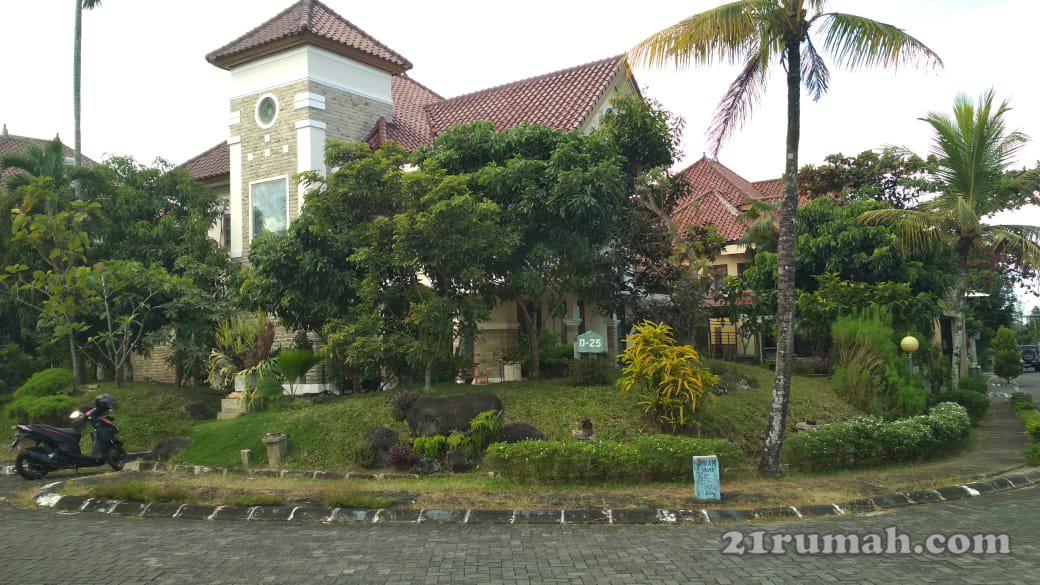 Dijual rumah super mewah cluster full furniture