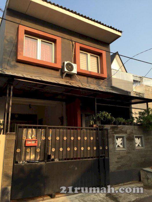 Dijual Rumah Siap Huni, Ampera Raya! SHM & Daerah Sangat Strategis