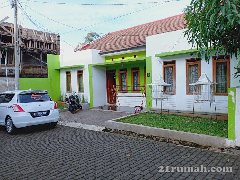 Rumah-Vila Nyaman udara Sejuk 