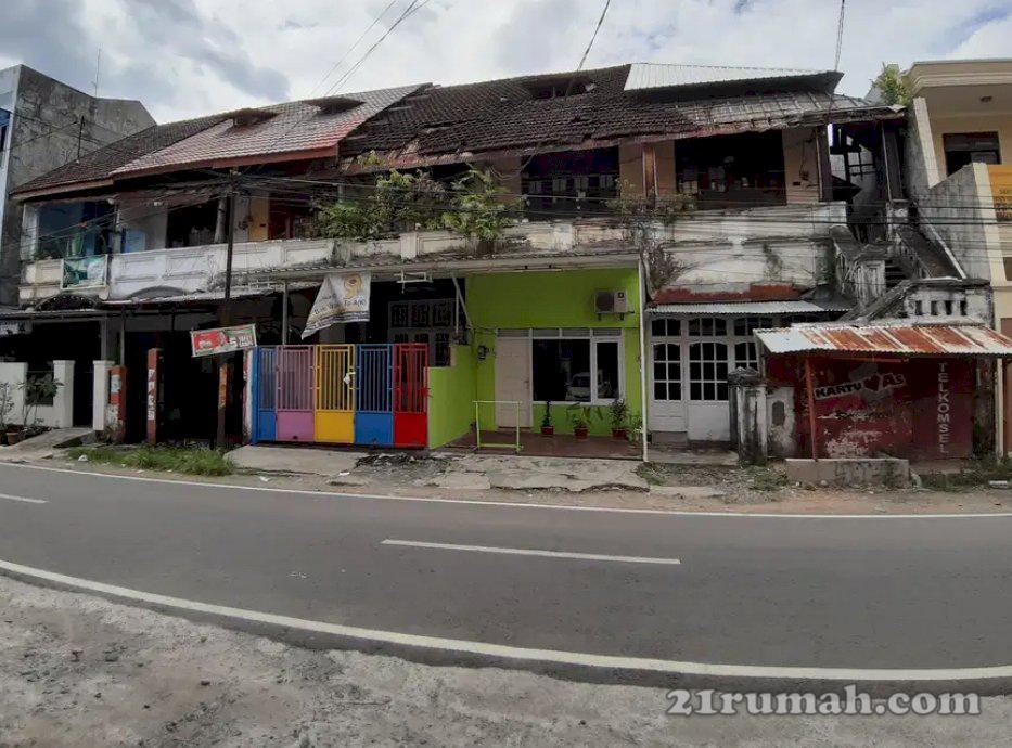 Dijual rumah 12 petak berlokasi di Centre Of Point Makassar
