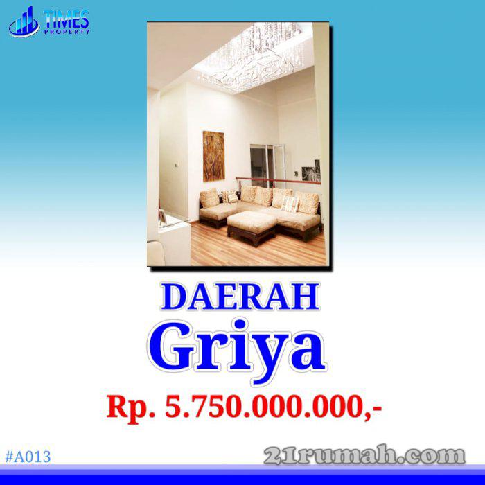 Dijual Villa Mewah kawasan elite Medan @ Kompleks Griya Riatur