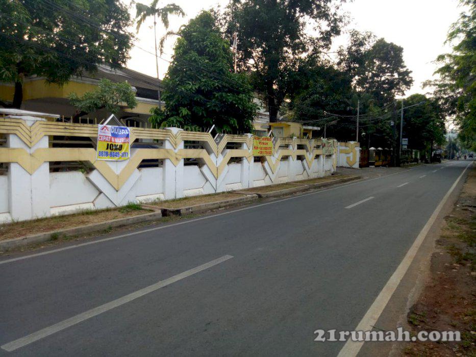 Rumah Lama Lokasi Aman & BEBAS BANJIR di KAVLING TNI AL, Duren Sawit