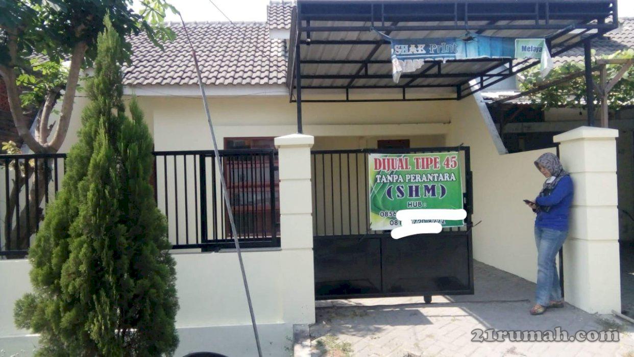 Rumah dijual cepat, siap huni Perum Istana Residence Grogol Tulangan