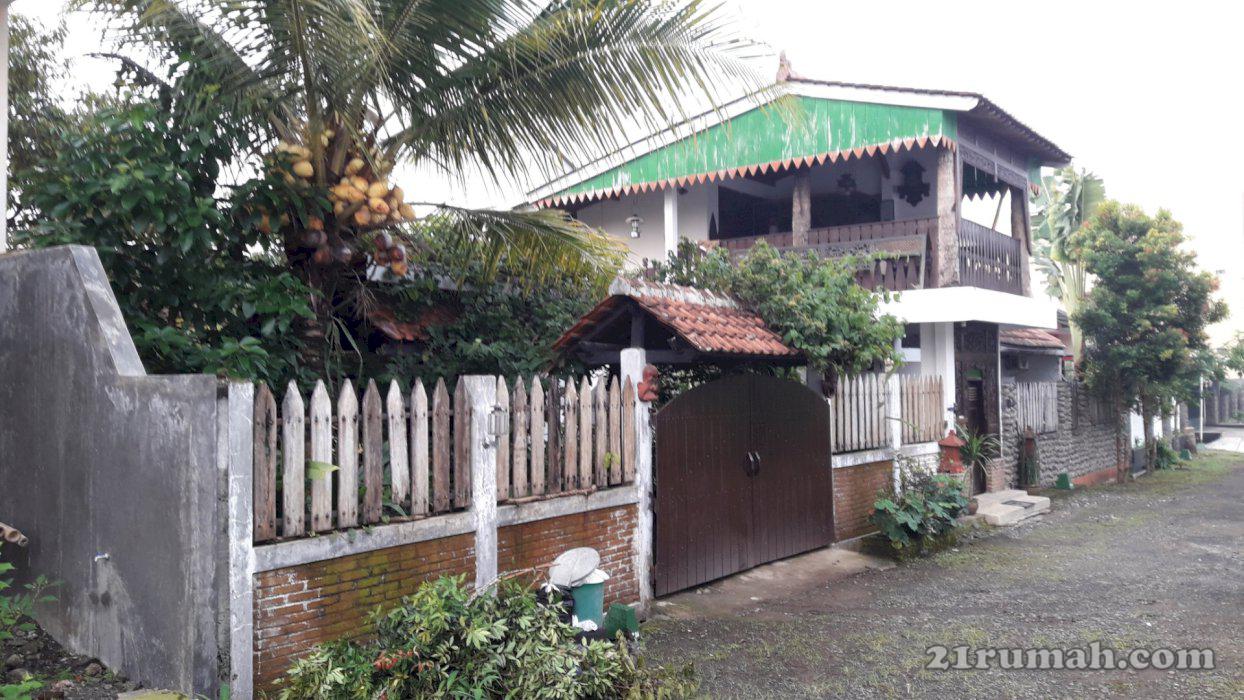 Rumah Semi tradisional Jawa,Nyaman, Aman dan Asri