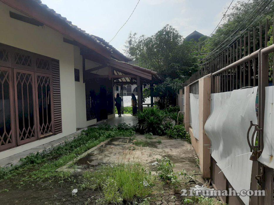 Rumah Lokasi Strategis Area Tanjung Duren