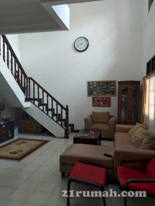 Dijual cepat rumah nyaman di Modernland Tangerang