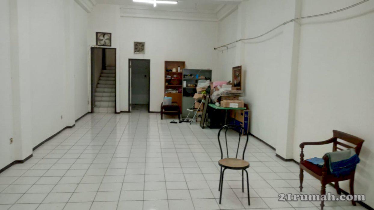 Ruko Lokasi Strategis Di Rawamangun