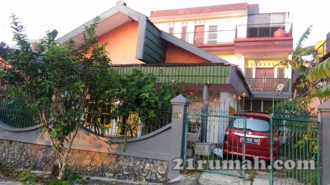 Rumah Siap Huni Pinggir Jalan Raya Dekat Wisata Kota Batu Di Flamboyan