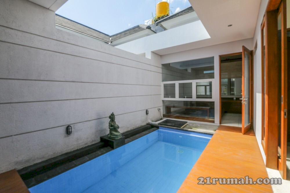 DIJUAL VILLA LANTAI 1 Canggu Brawe Bali