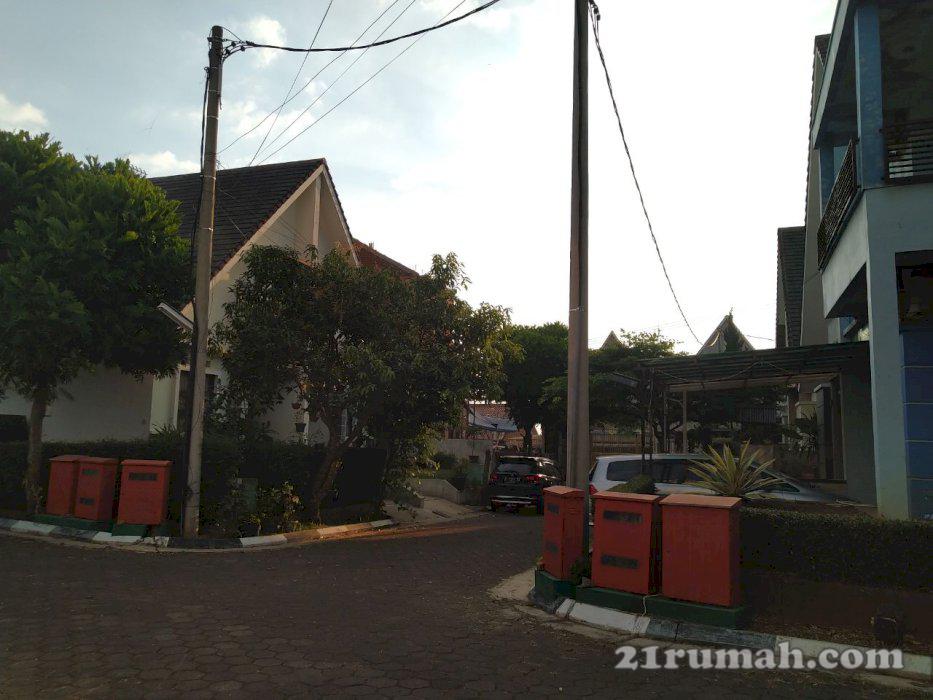 Rumah ciwaruga sariwangi dekat Polban