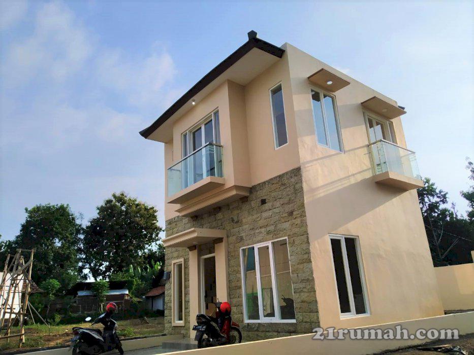rumah lt 2 dengan desain yang modern dan minimalis serta lokasi strategis