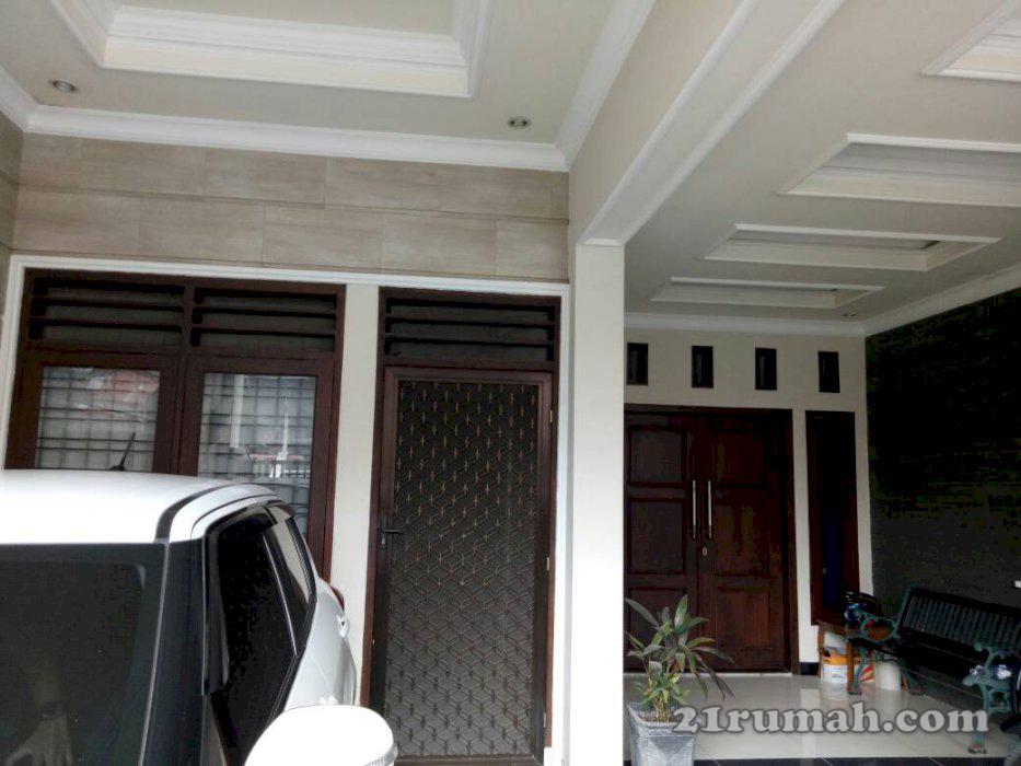 Jual Rumah Modern Minimalis di Wiyung