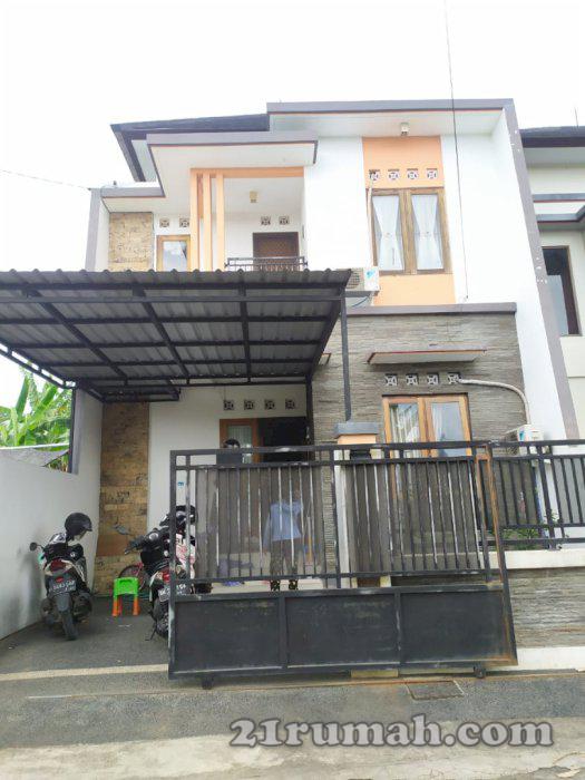 DI JUAL Rumah 2 Lantai SIAP HUNI Belakang HARDYS Tabanan 