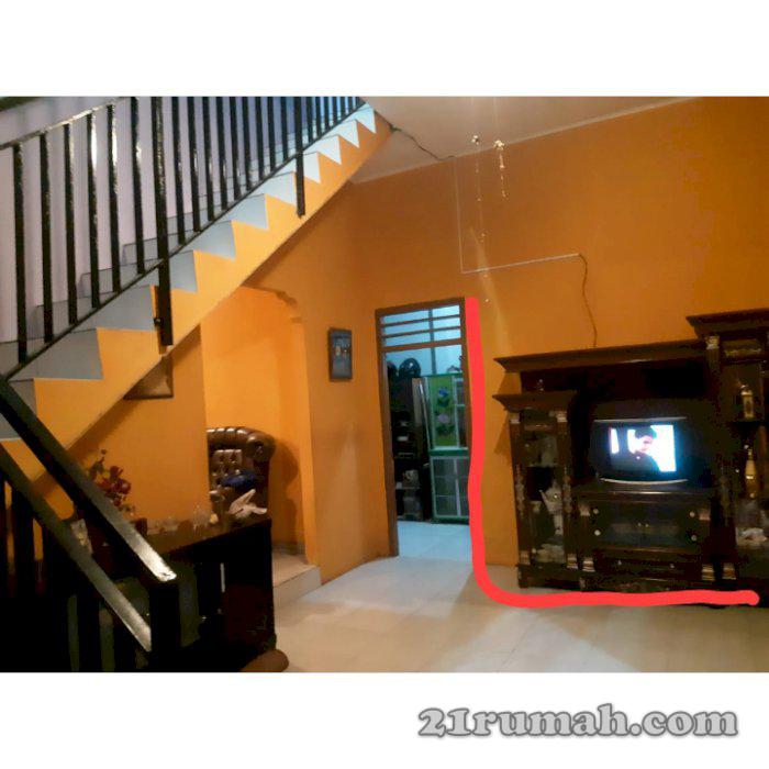 JUAL RUMAH  terawat bebas banjir di bekasi timur