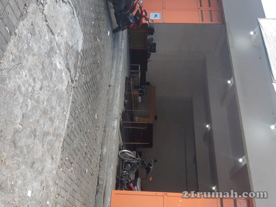 Jual Ruko 10 Ã—17  Raya Tlogomas 16 dekat bank mandiri