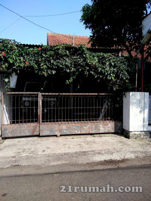 Jual rumah hitung tanah, rumah split