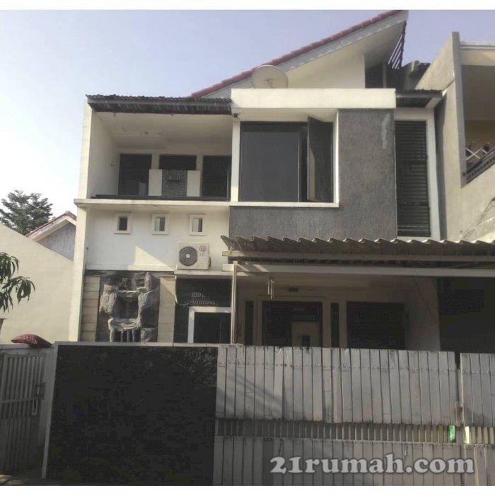 Dijual rumah tingkat 2 lantai