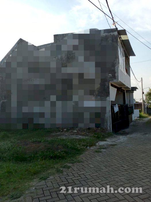 Rumah siap huni strategis malangkota 5 mnt pintu tol..bebas banjir. aman.