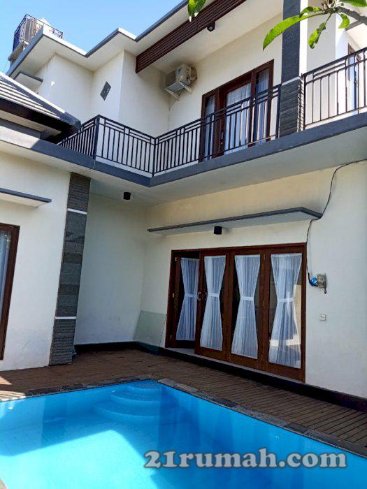 Rumah styl villa di ketewel Bali