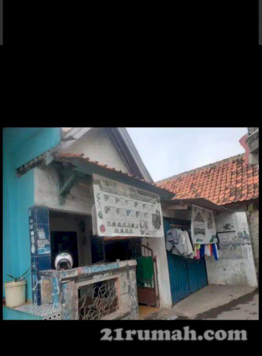 Rumah huni bangunan lama 